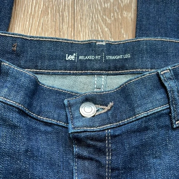 Lee relaxed fit straight leg jeans, dark wash, 10 short - Picture 2 of 8